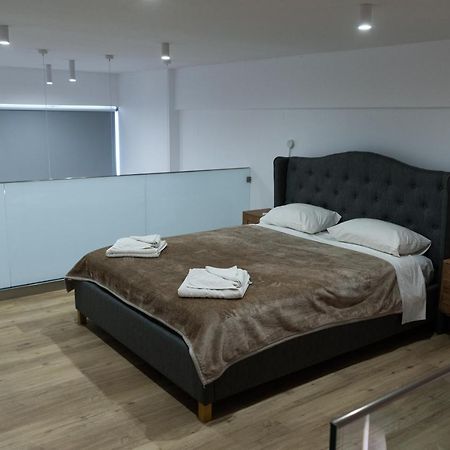 Gold Apartments بلاتانيز المظهر الخارجي الصورة
