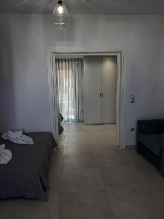 Gold Apartments بلاتانيز المظهر الخارجي الصورة