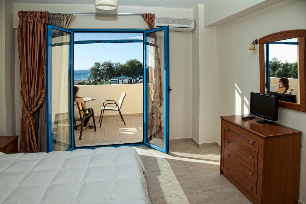 Gold Apartments بلاتانيز المظهر الخارجي الصورة