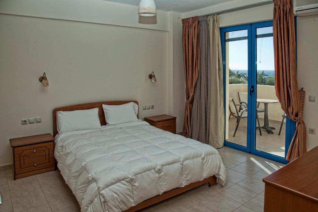 Gold Apartments بلاتانيز المظهر الخارجي الصورة
